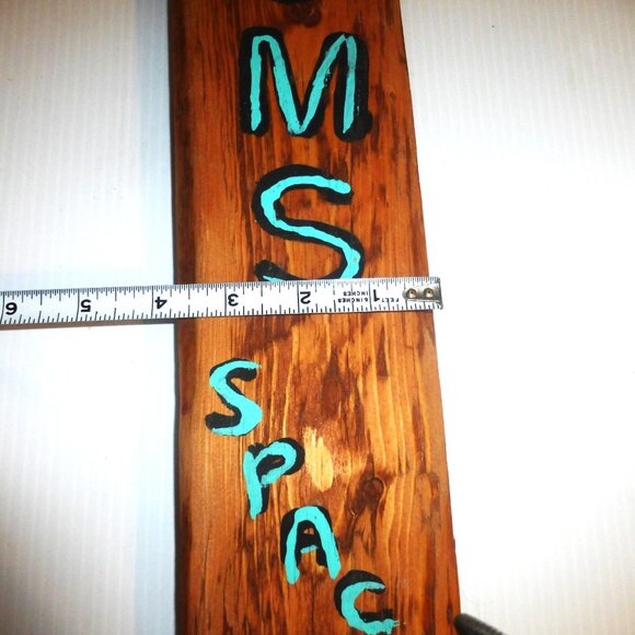 MOM'S SPACE Hand Painted WOOD SIGN Wood Plank Rustic Wood SAYING - Picture 1 of 6